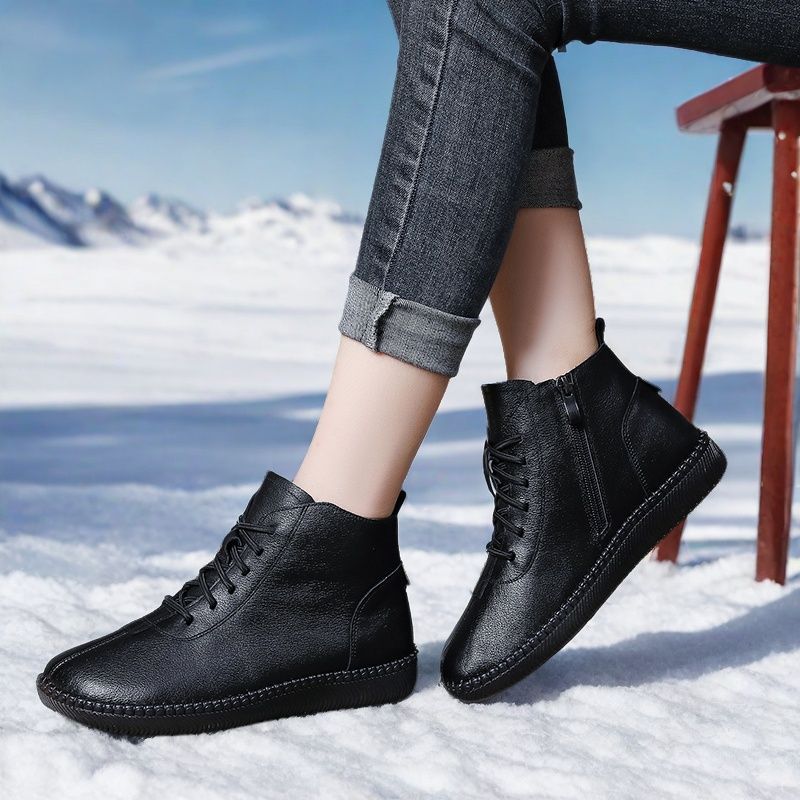 Women's Lightweight Short Flat Round Toe Soft Leather Shoes