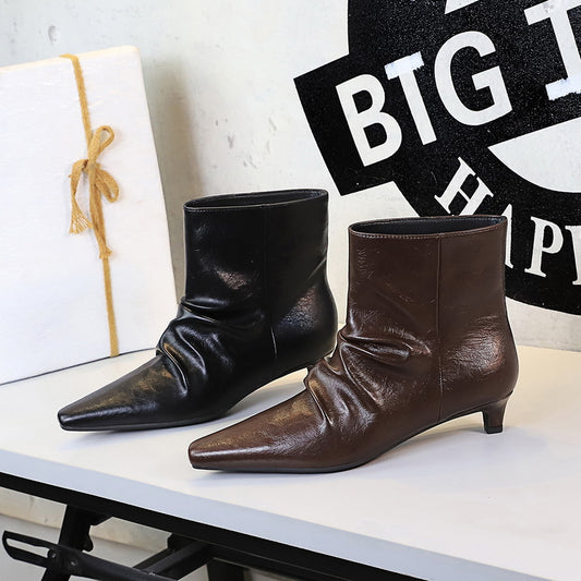 Women's Retro Fashion Stiletto Short Tube Pleated Women's Leather Boots