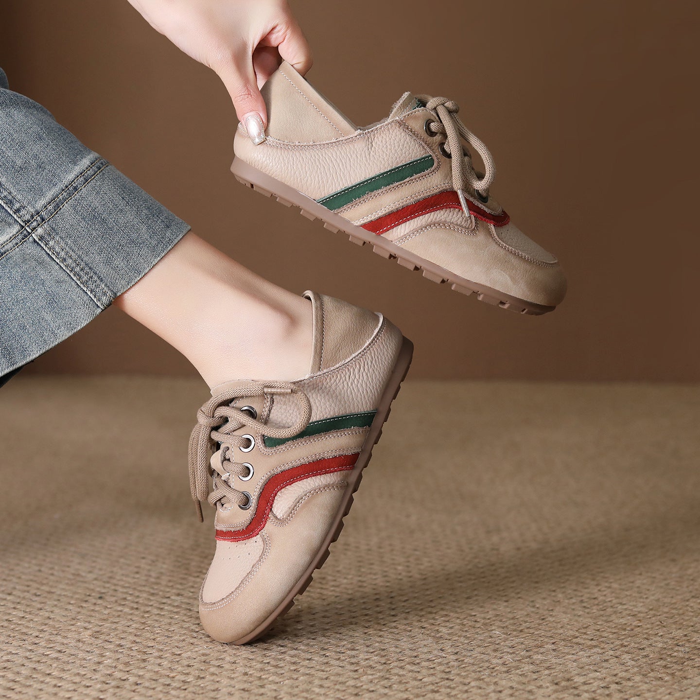Women's Layer Cowhide Spring Round Toe Flat Bottom Comfort Not Tired Women's Casual Shoes