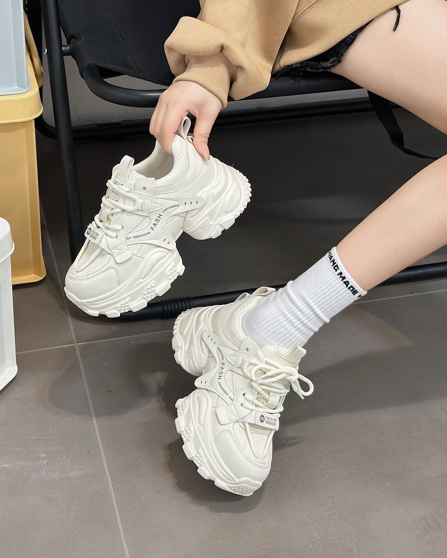 Women's Authentic Clunky Autumn Small Platform Height Women's Casual Shoes