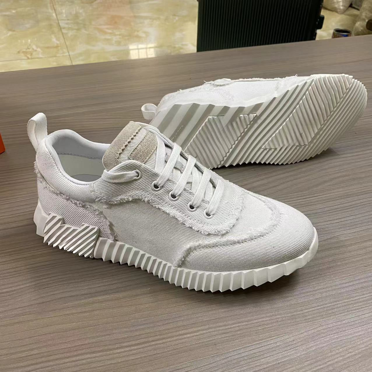 Women's Breathable Mesh Dad Lightweight Comfortable Flats Sneakers