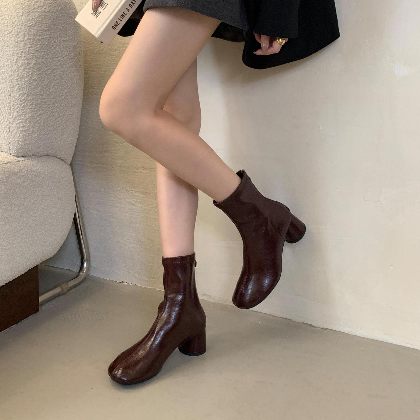 Women's Korean Style Ankle Brown Round Head Fashionable Western Thick Women's Shoes