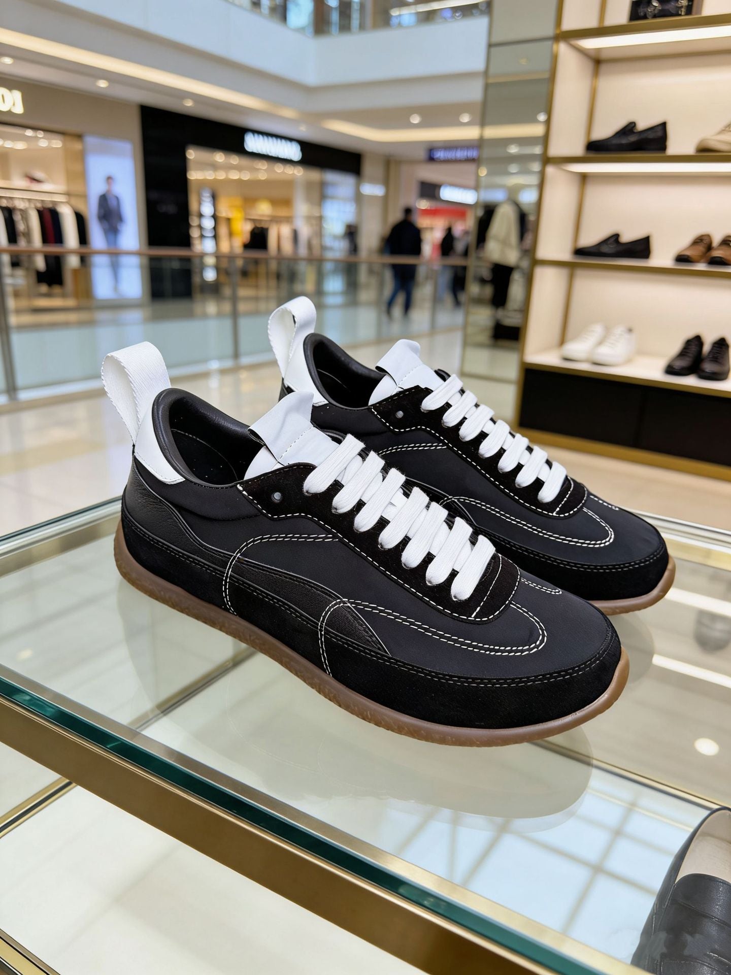 Women's Spring Series German Training Retro Stitching Flat Versatile Casual Shoes