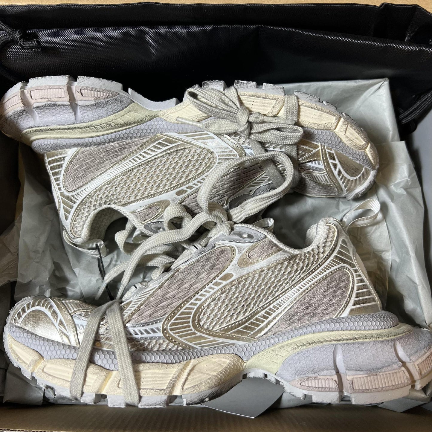 Paris Mesh Breathable Catwalk Retro Height Increasing Men's Sports Shoes