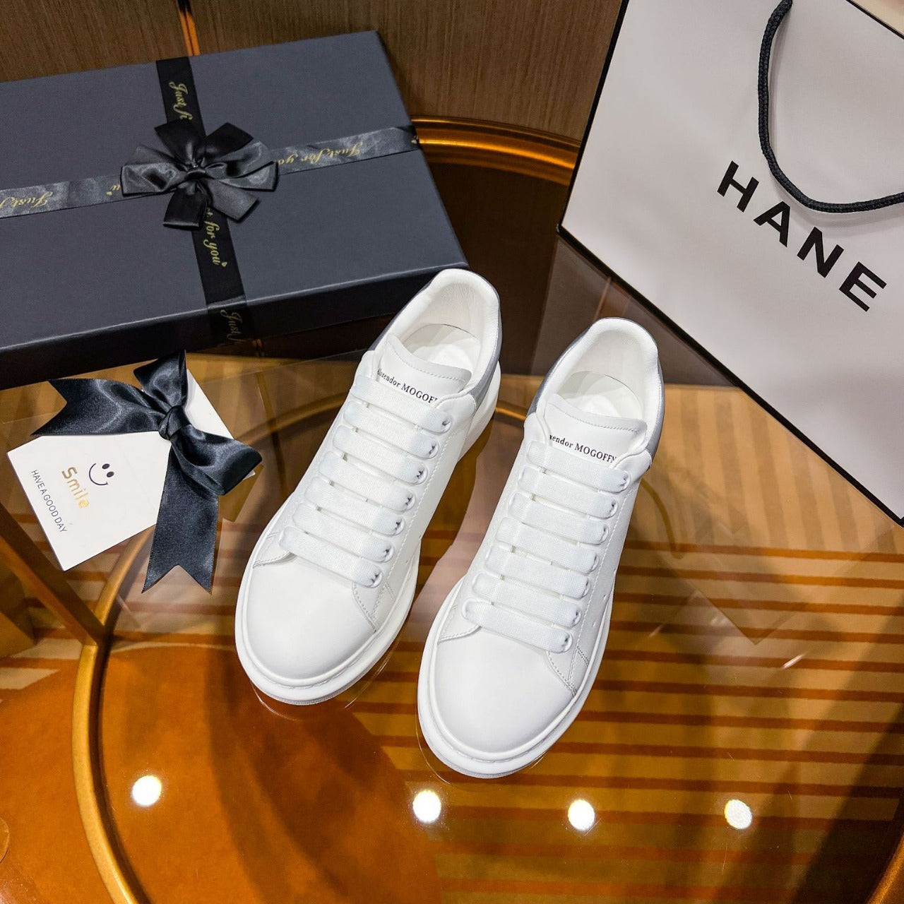 Women's White Genuine Platform Height Increasing Insole Sports Casual Shoes