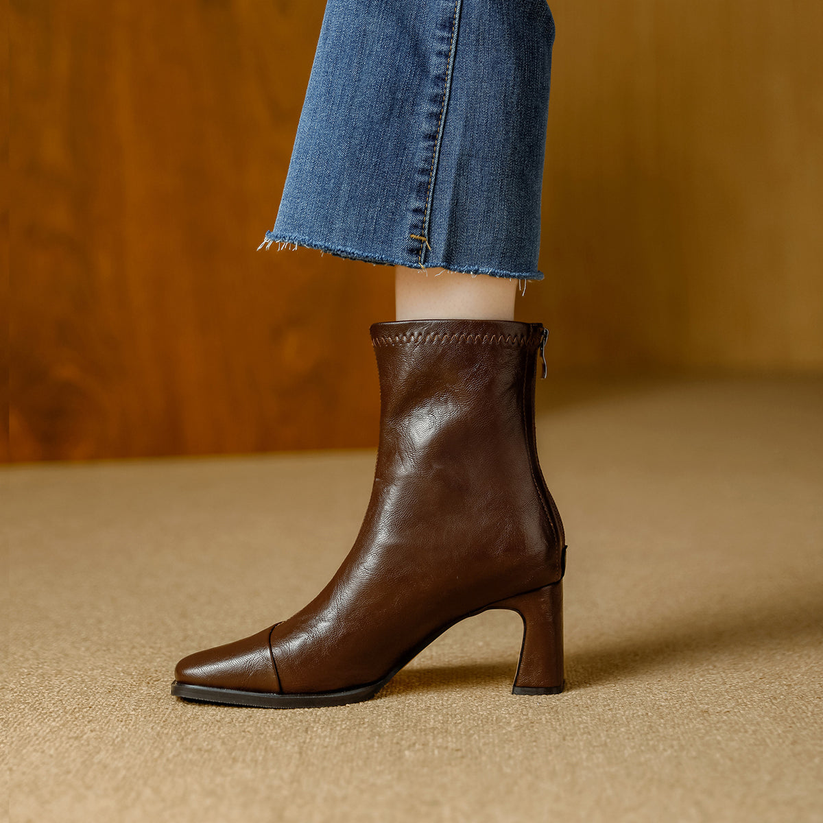 Women's Square Toe High Stretch Thin With Padded Lining Simple Women's Leather Boots