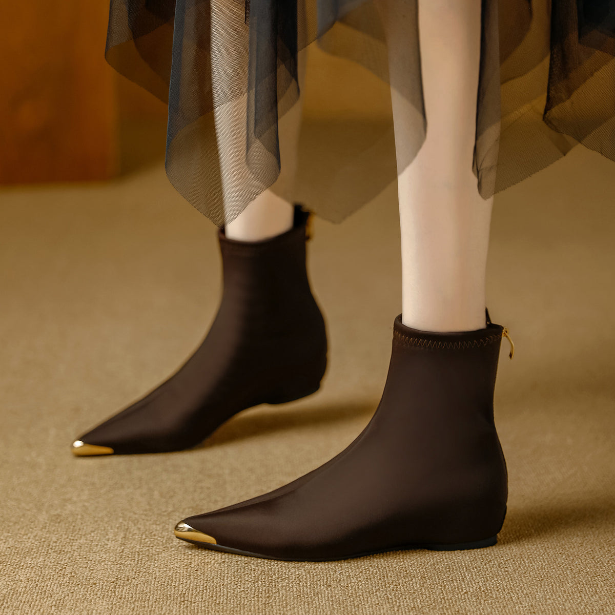 Height Increasing Female Metal Pointed Toe Stretch Thin Women's Leather Boots