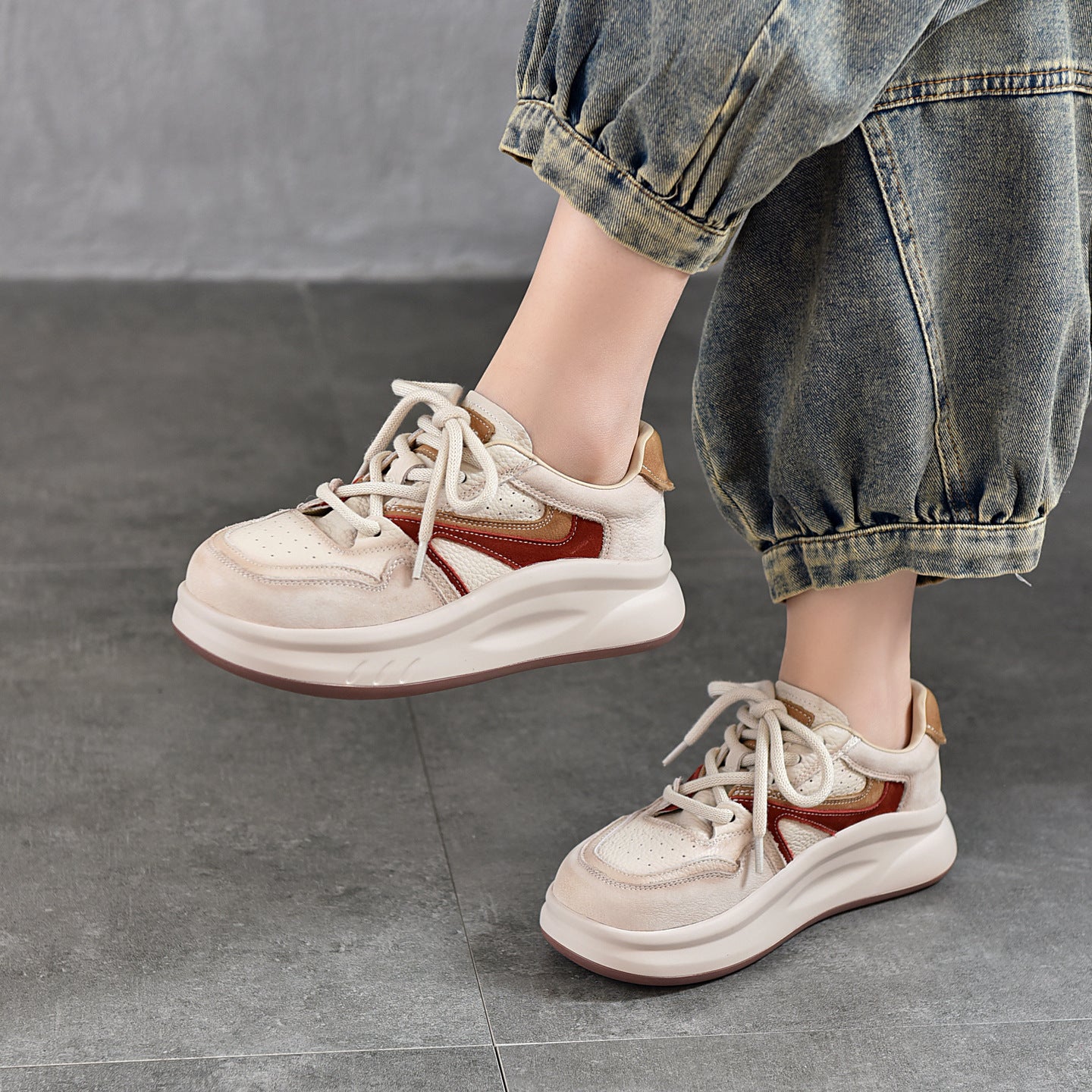 Women's Top Layer Cowhide Round Toe Lace Up Platform Spring Sports Casual Shoes