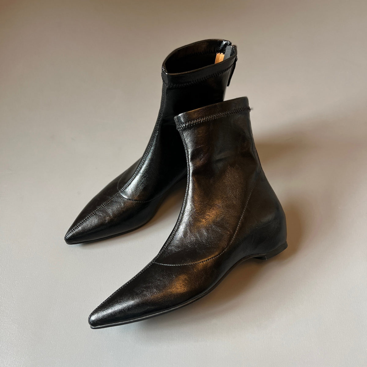 Height Increasing Insole Skinny Flat Bottom Pointed Toe Boots