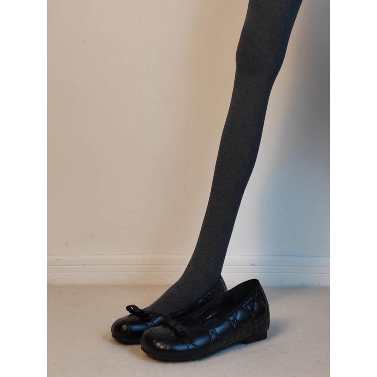 Version French Genuine Soft Bottom Round Head With Hidden Female Heels