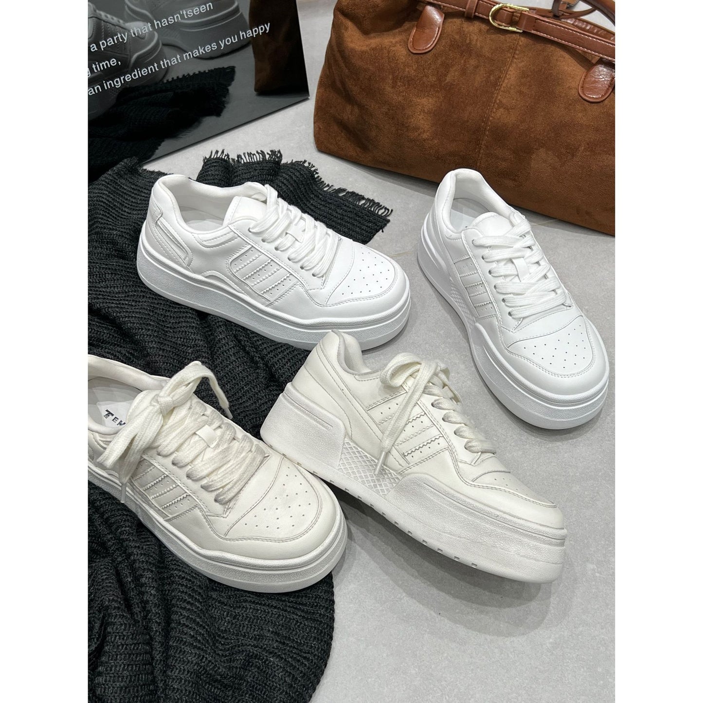 Women's Autumn Thick Bottom Style Bread Skateboard Sneakers