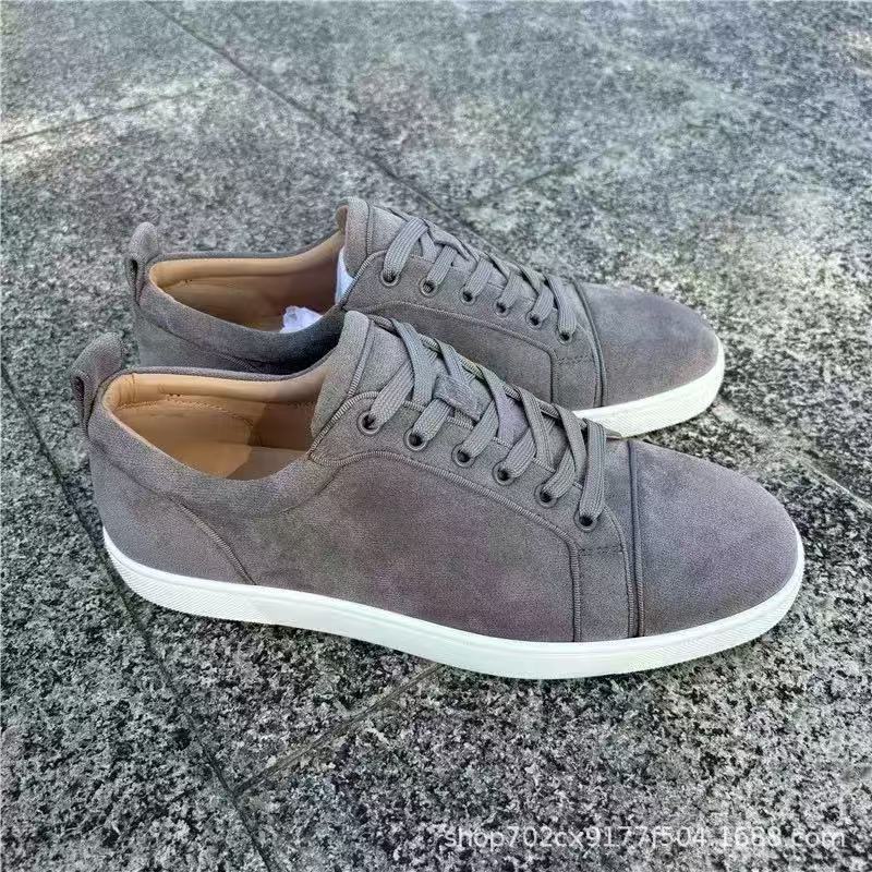Women's & Men's Rivet Toe Nail Couple Rhinestone Board Men's Sports Shoes