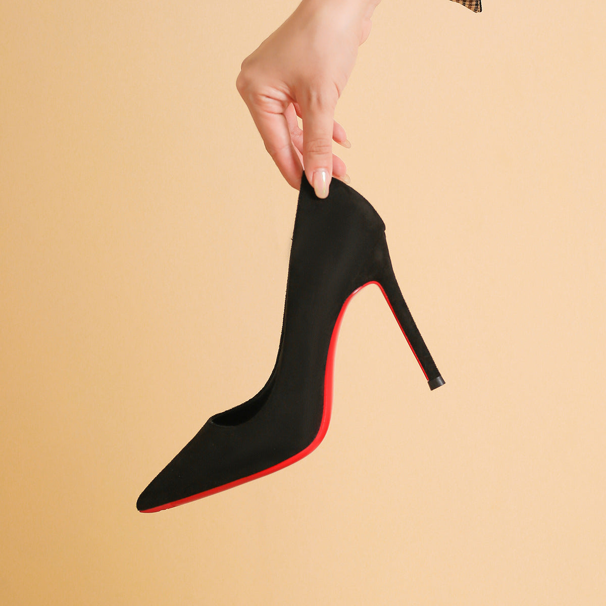 Style Black Red Background High Stiletto Sexy Pointed Toe Shallow Women's Fashion Shoes