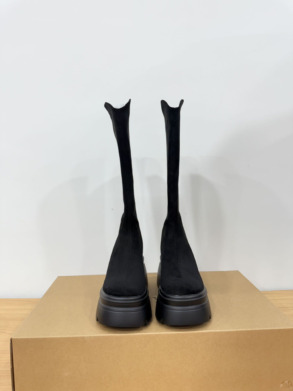 Women's Increasing Insole Slimming V Cut Waste Soil Style Western Cowboy Women's Leather Boots