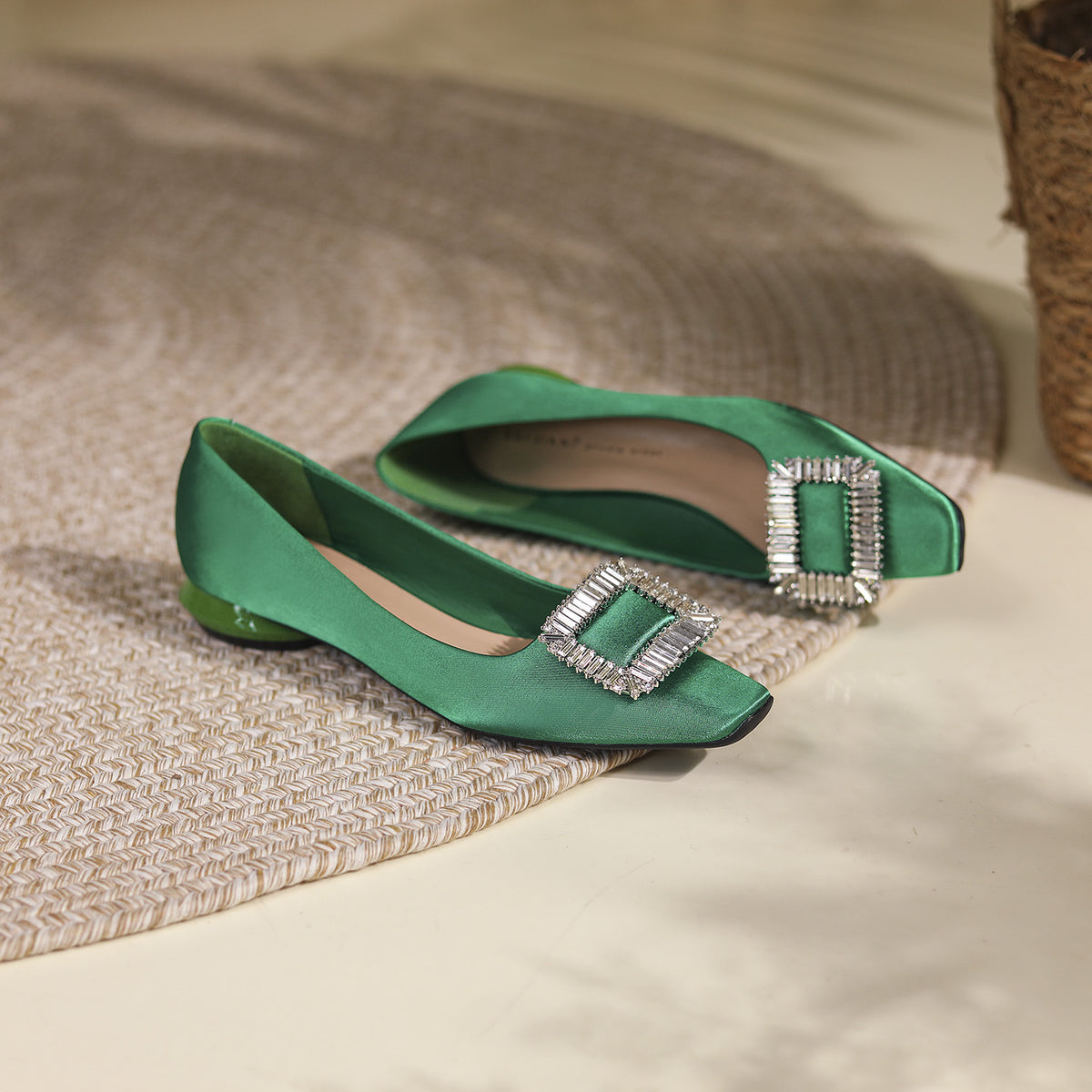 Women's Rhinestone Square Buckle Thick Pumps Satin Silk Low Flats Temperament Women's Fashion Shoes