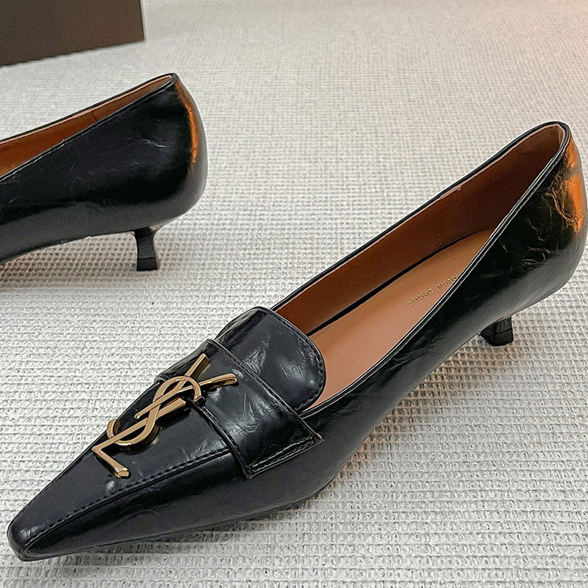 Women's Low Commuter Retro Brown Pointed Toe Pumps Women's Fashion Shoes
