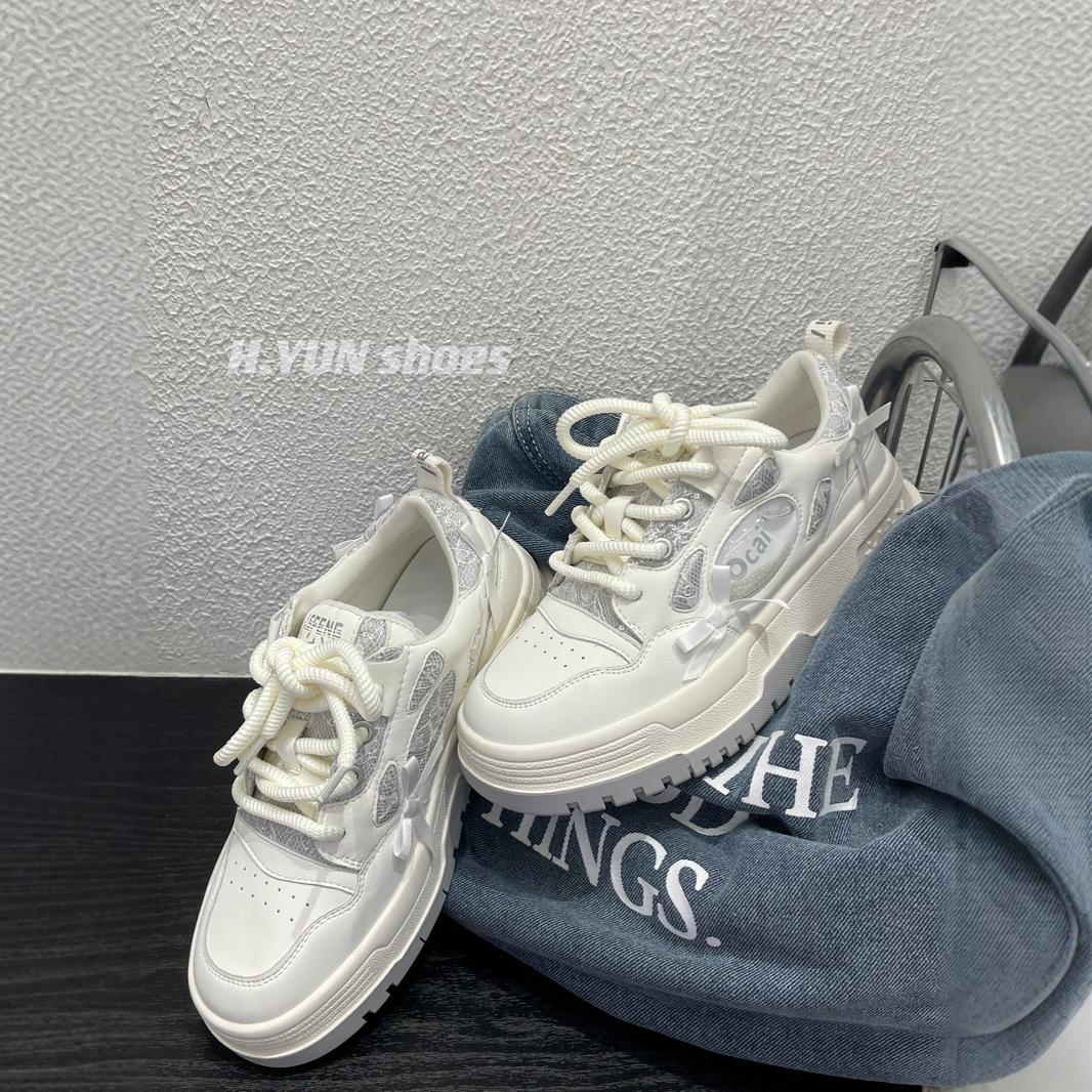 Red Rhyme Design Dad White Breathable Retro Sports Casual Shoes