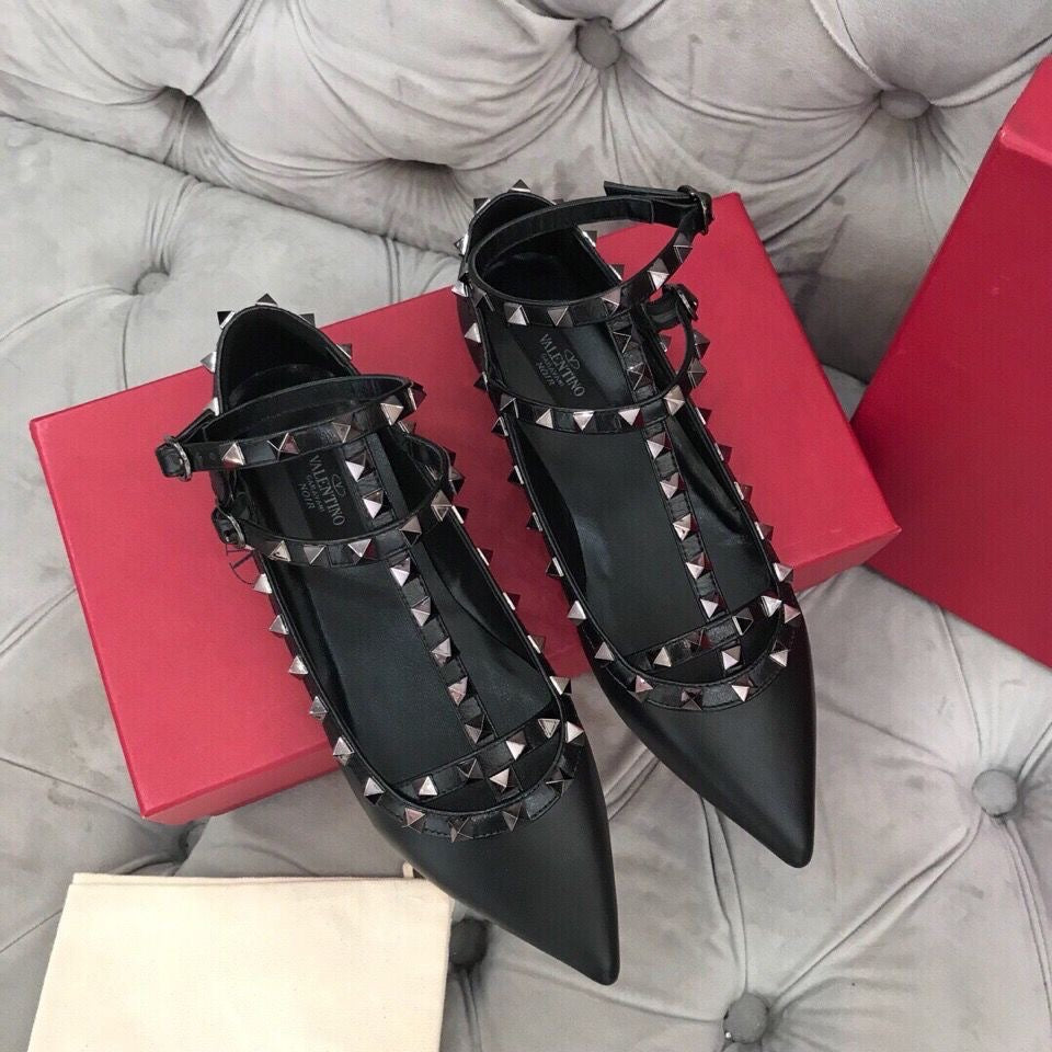 Women's V's Classic Rivet Flat Pointed Toe Shallow Mouth Strap Ballet Women's Fashion Shoes