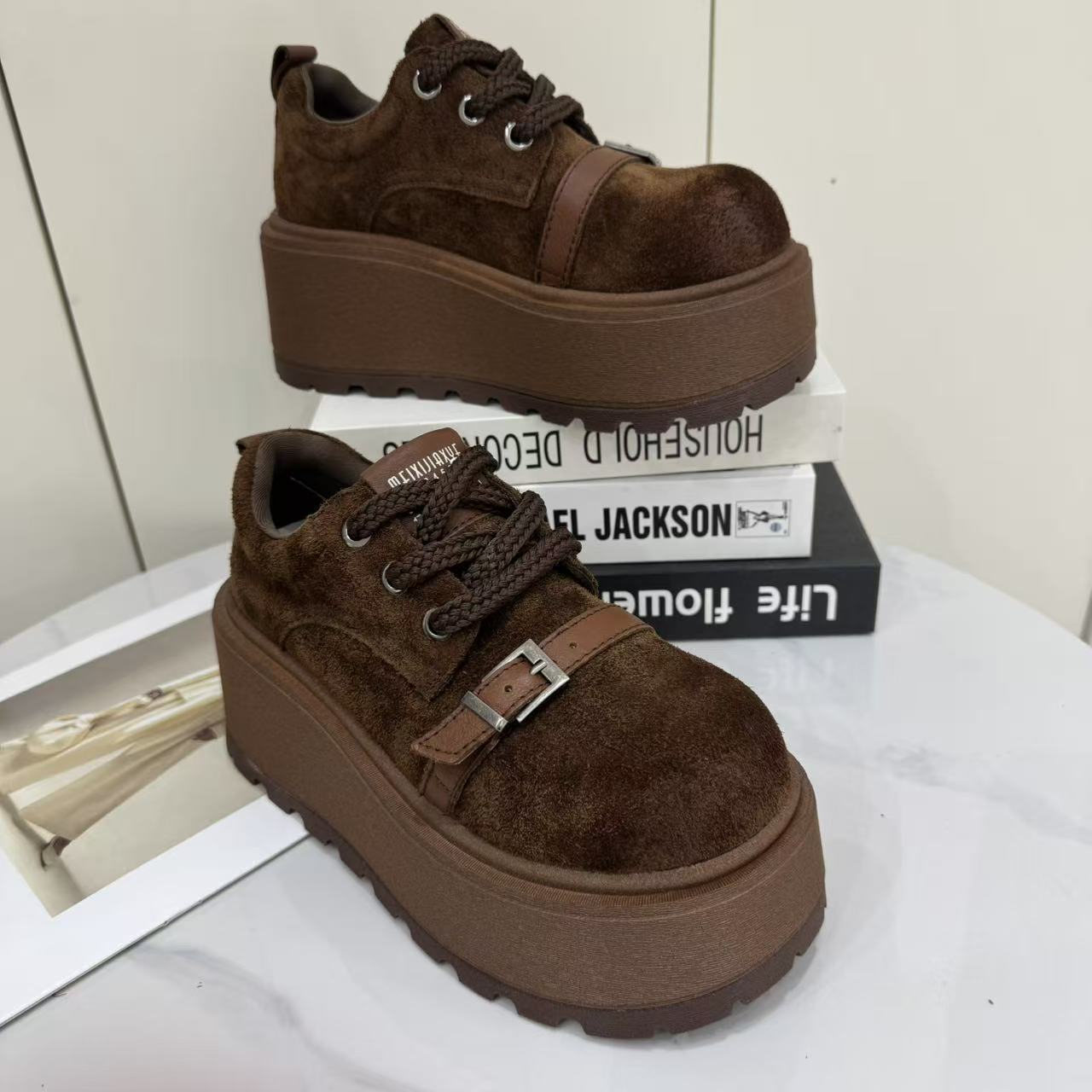 Women's Cowhide Platform Height Increasing Small Autumn Women's Sports Shoes