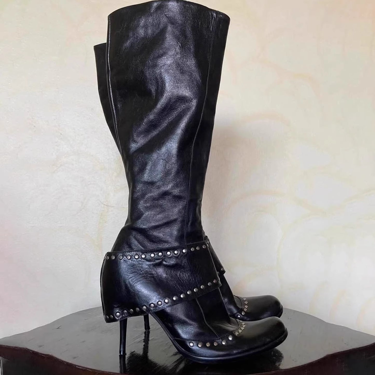 Rivet Round Toe Fashion Hot Stiletto Large High Dark Heels