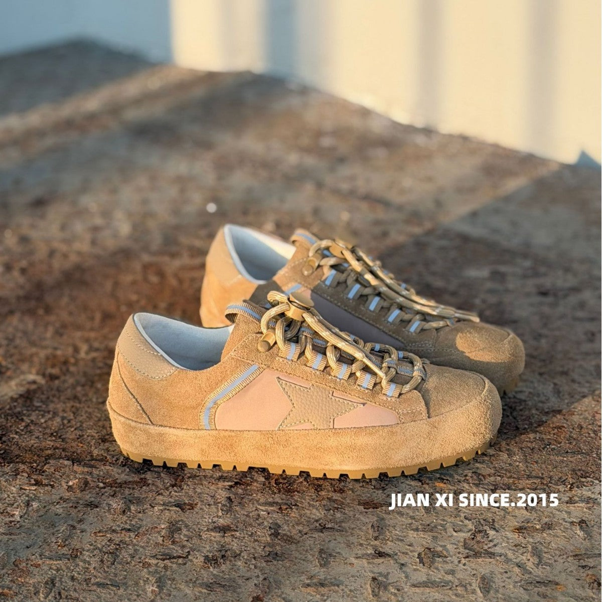 Women's German Training European Goods Versatile Sports Retro Style Round Toe Women's Casual Shoes