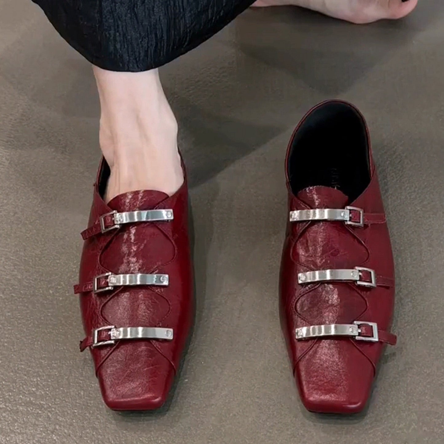 Women's Retro Metal Buckle Temperament Square Toe Flat Bottom Mary Jane Women's Fashion Shoes