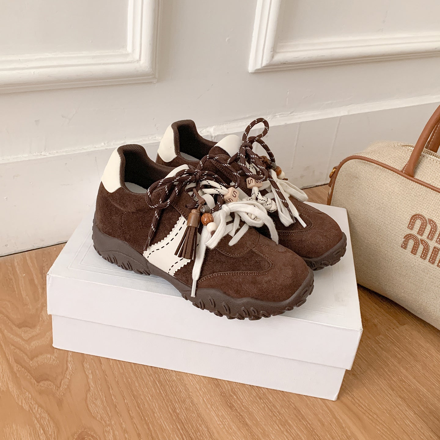 Women's Height Increasing Insole Crescent Thick Bottom Mandarin Casual Shoes