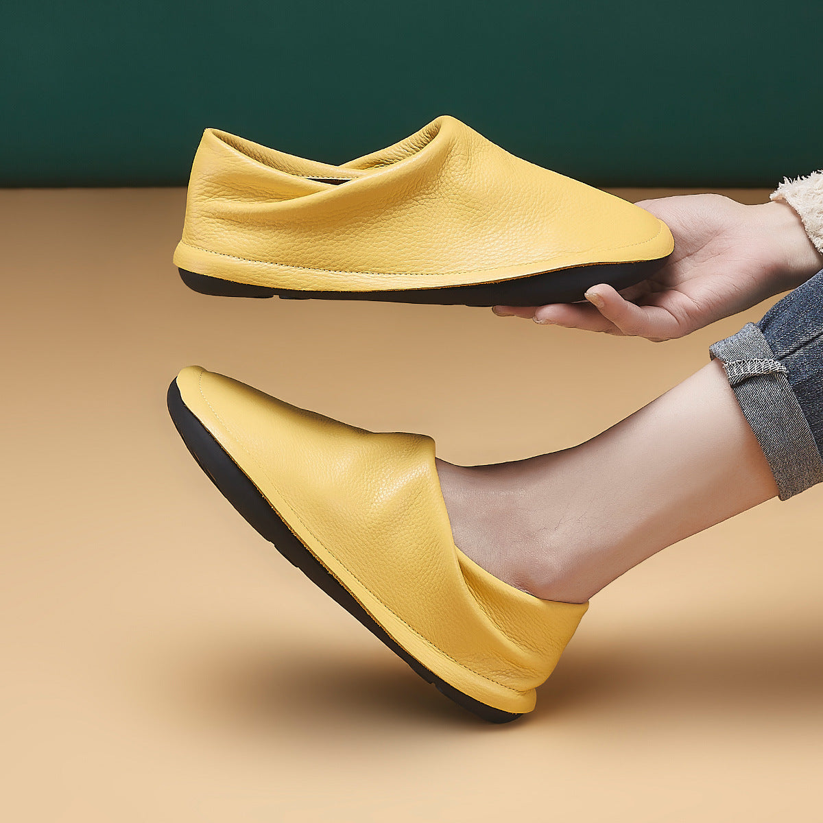 Women's Soft Grandma Early Spring Mom First Layer Cowhide Women's Fashion Shoes