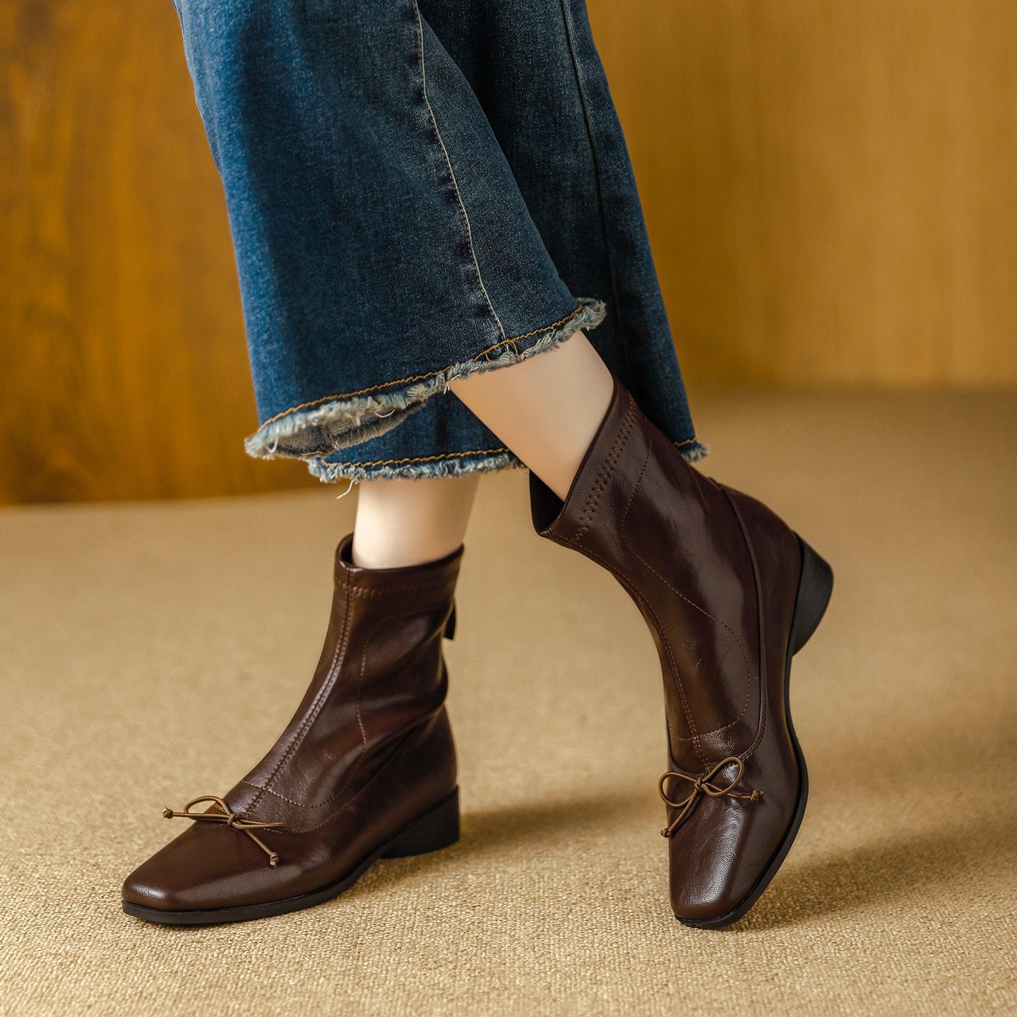Women's Niche Design Back Zipper Square Toe Low Stretch Boots