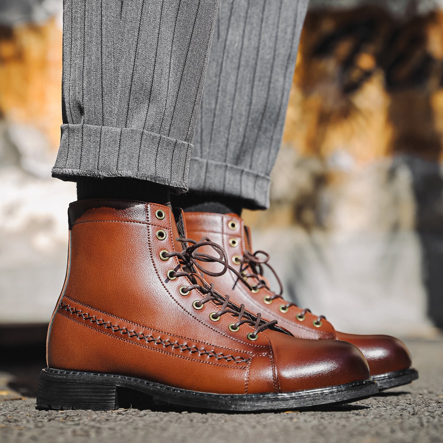 Men's British Style Polished Worker Batches Vintage Men's Leather Boots