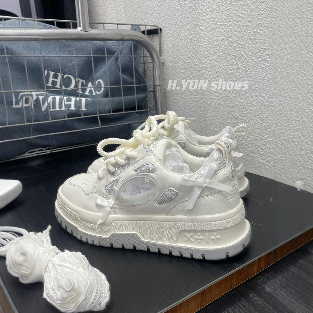 Red Rhyme Design Dad White Breathable Retro Sports Casual Shoes