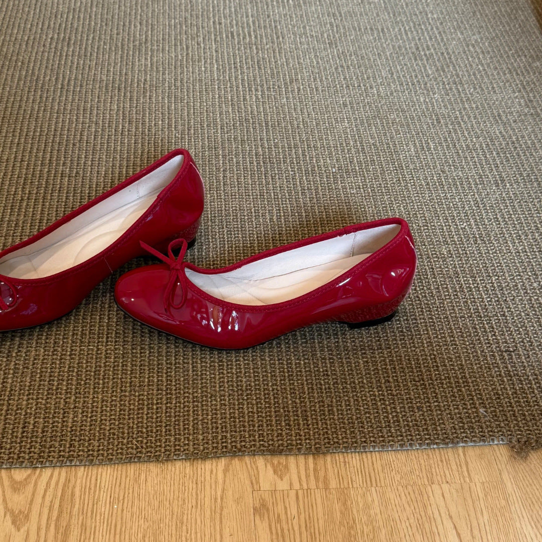 Slip-on Shallow Mouth Round Toe Bowknot Women's Fashion Shoes