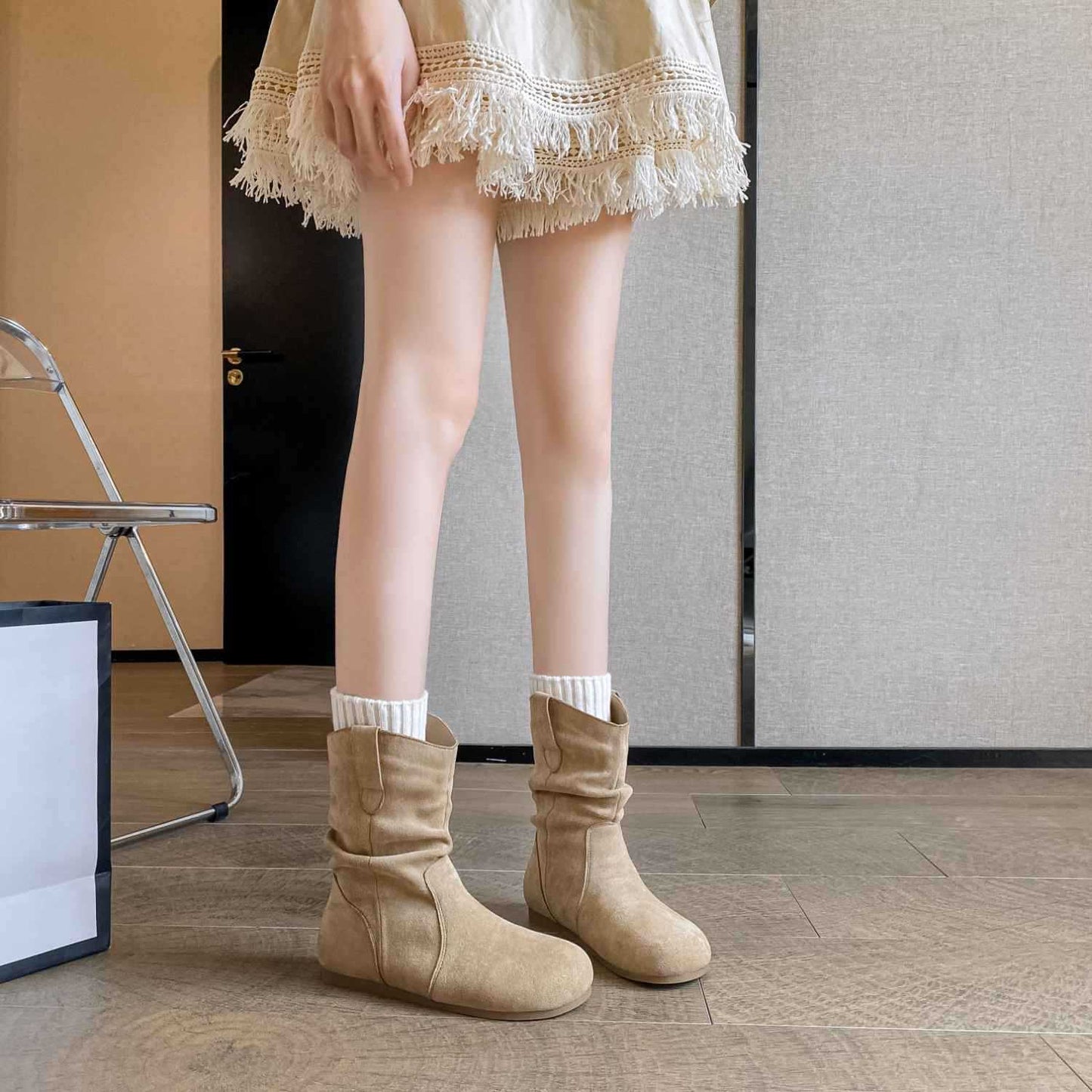 Women's Large Size Pile Style Middle Tube Boots