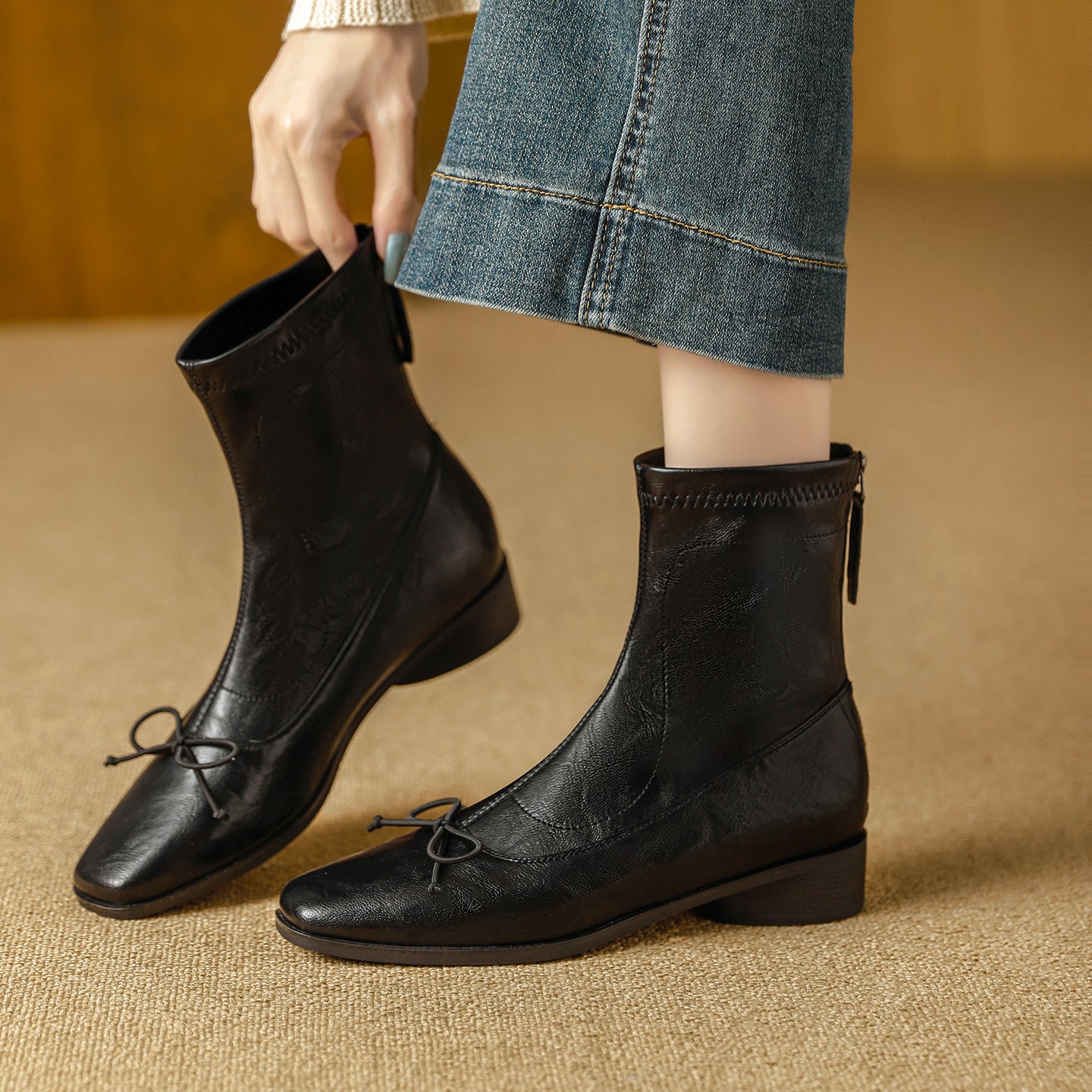 Women's Niche Design Back Zipper Square Toe Low Stretch Boots
