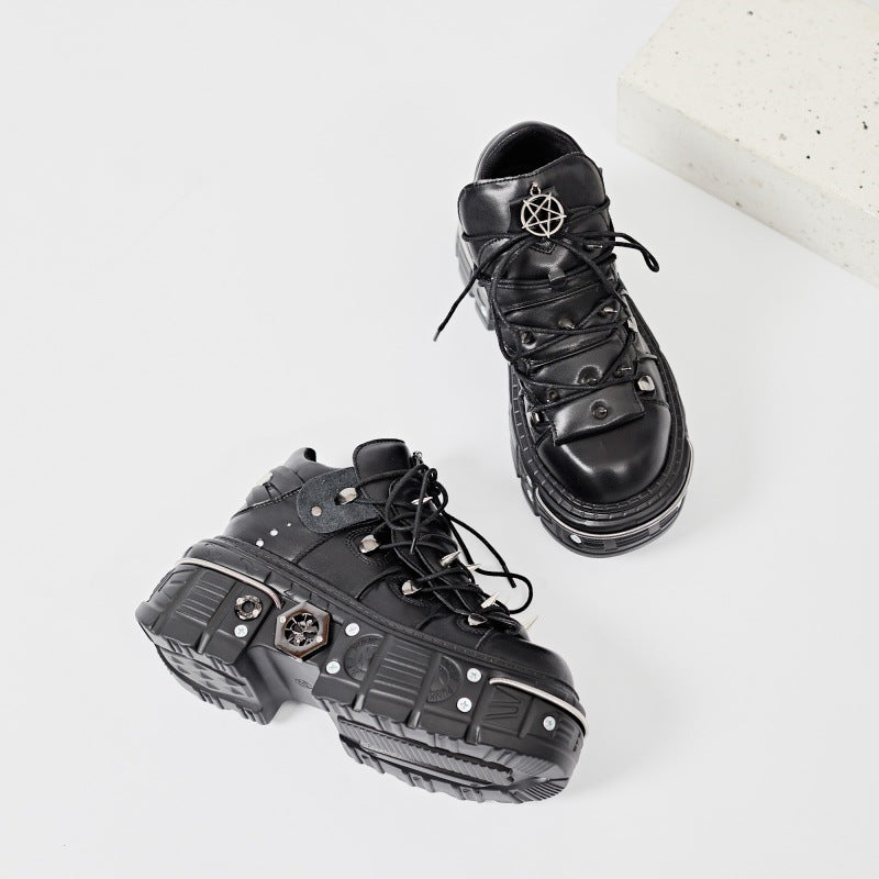 Women's Heavy Metal Platform Low Top Punk Goth Riveting Machine Women's Sports Shoes