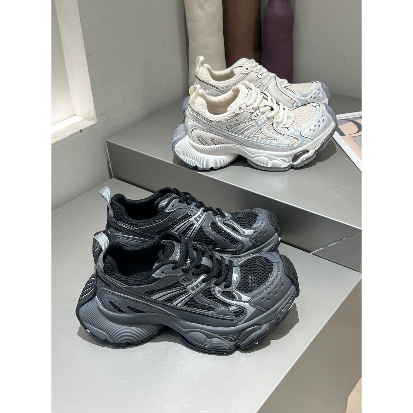 Women's Spring Retro Easy Matching Lightweight Soft Sole Sports Casual Shoes