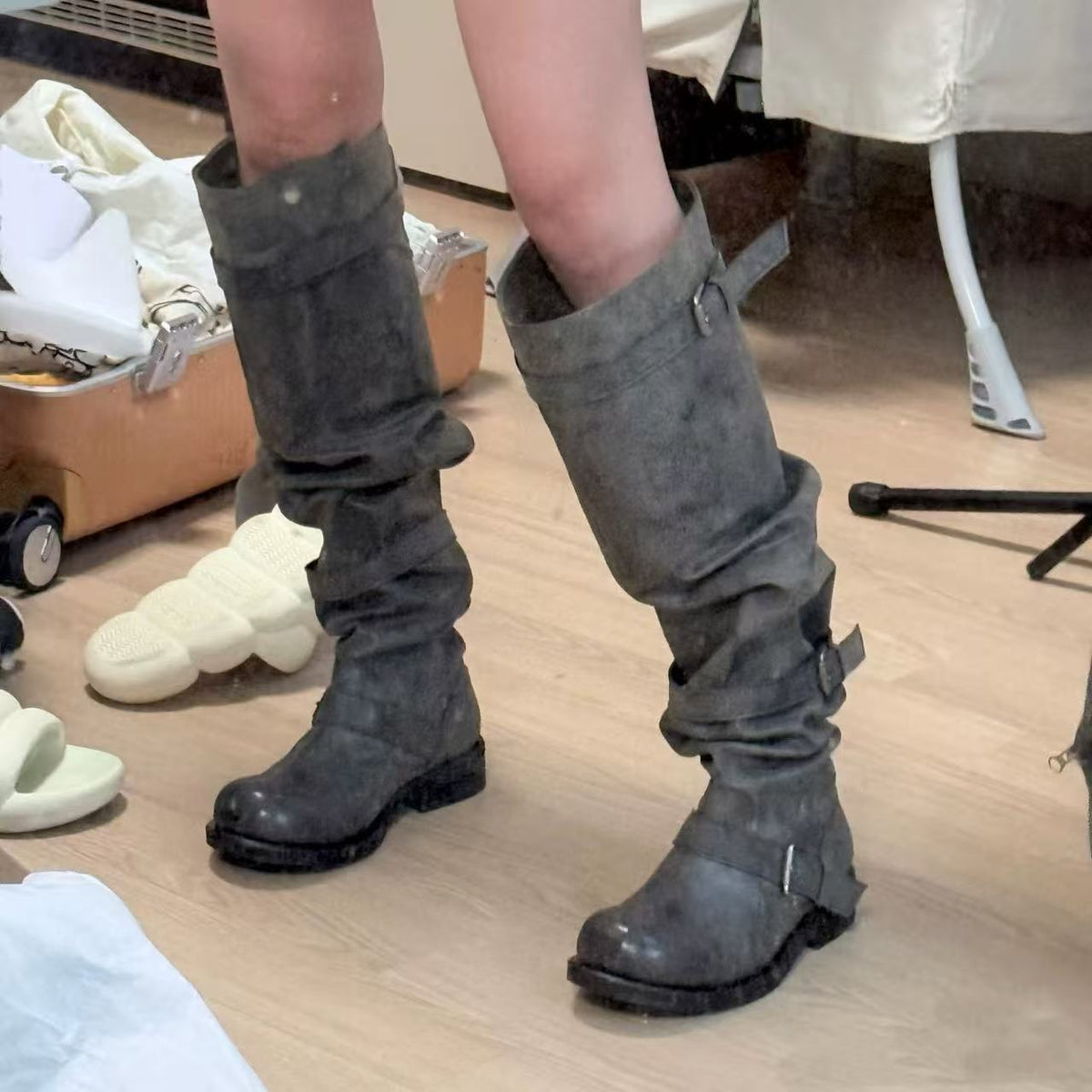 Big Tube Circumference Pile Style Round Head High Boots