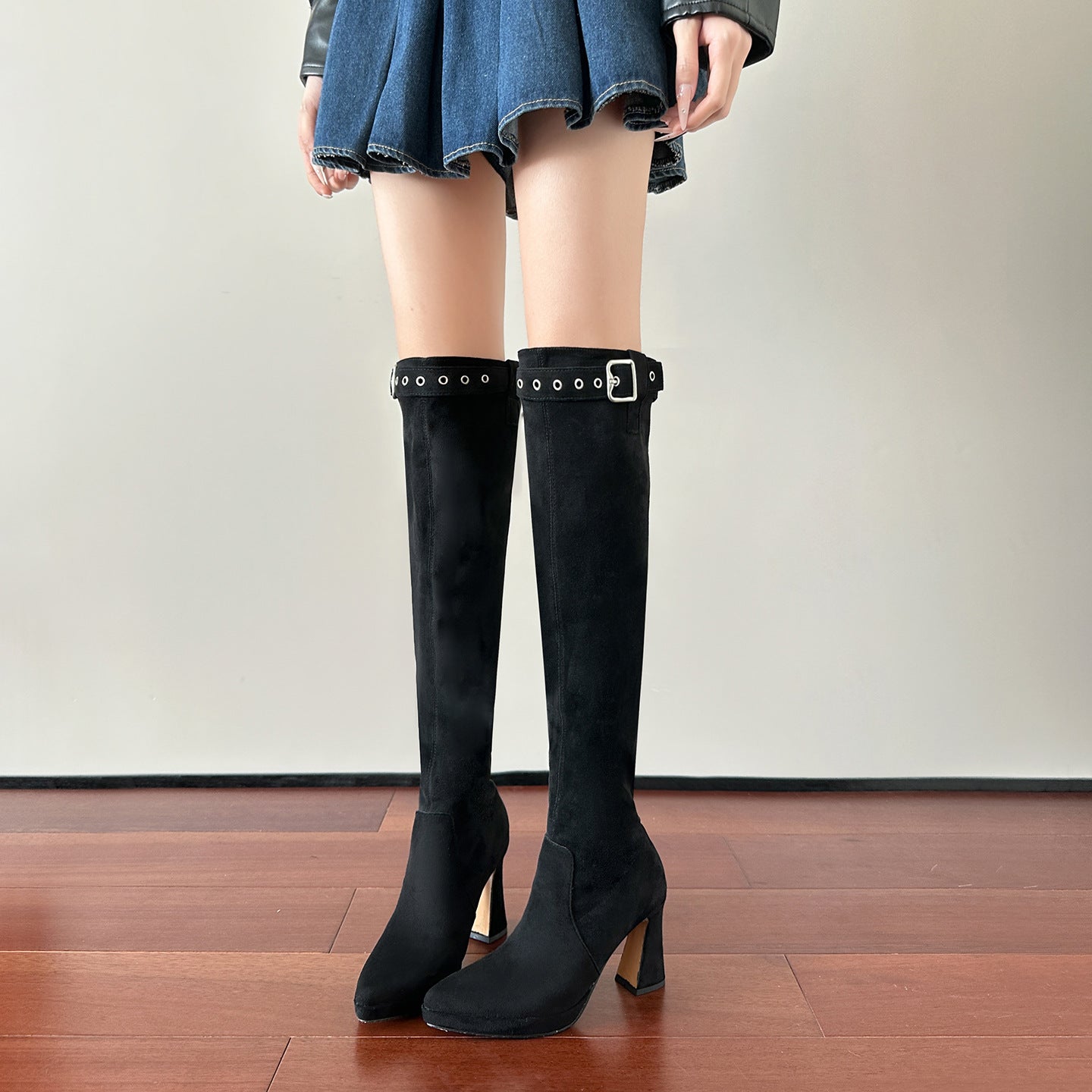 Women's Buckle Pointed Toe Pile Style Female Temperament Chunky Waterproof Platform Women's Leather Boots