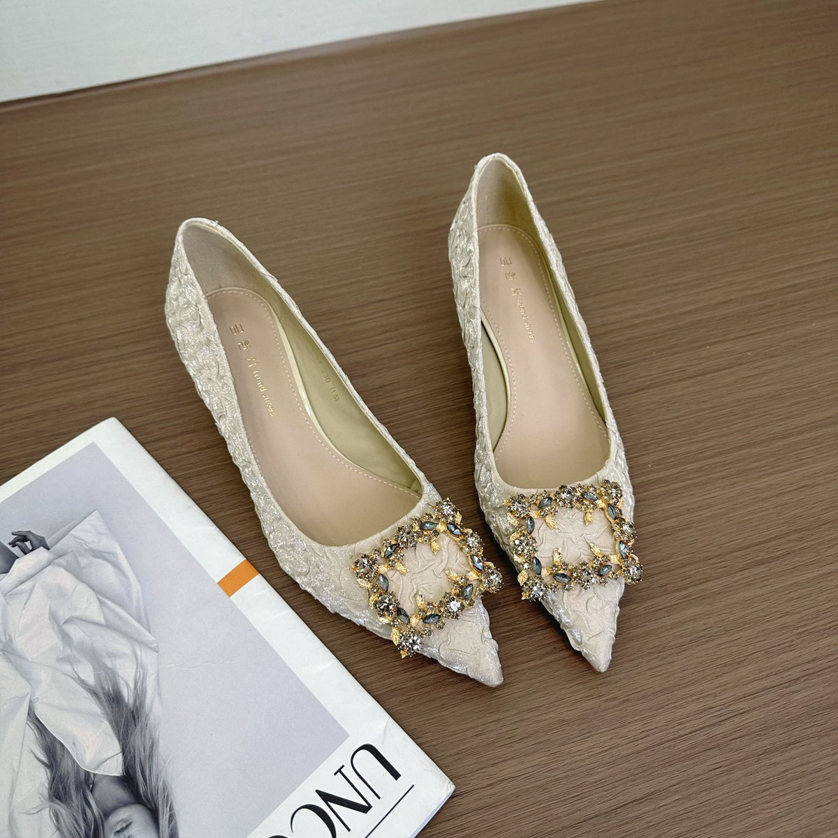 Women's Spring Satin Color Changing Square Buckle High Pointed Stiletto Light Women's Fashion Shoes