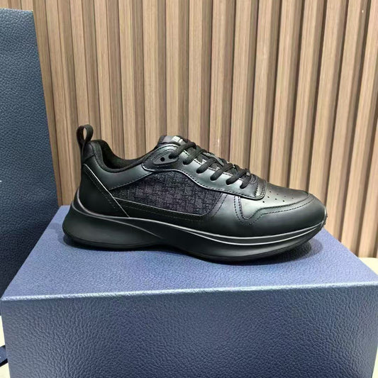 Men's Mesh Breathable Fashion Lace Up Round Toe Comfortable Men's Sports Shoes
