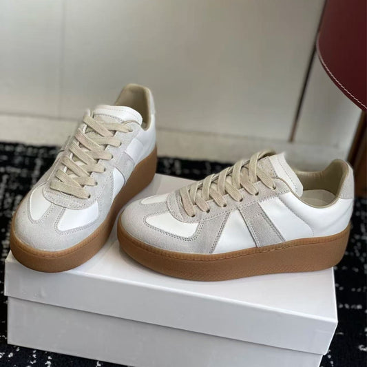 Women's Autumn Training Lightweight Breathable Increased Platform Sports Casual Shoes