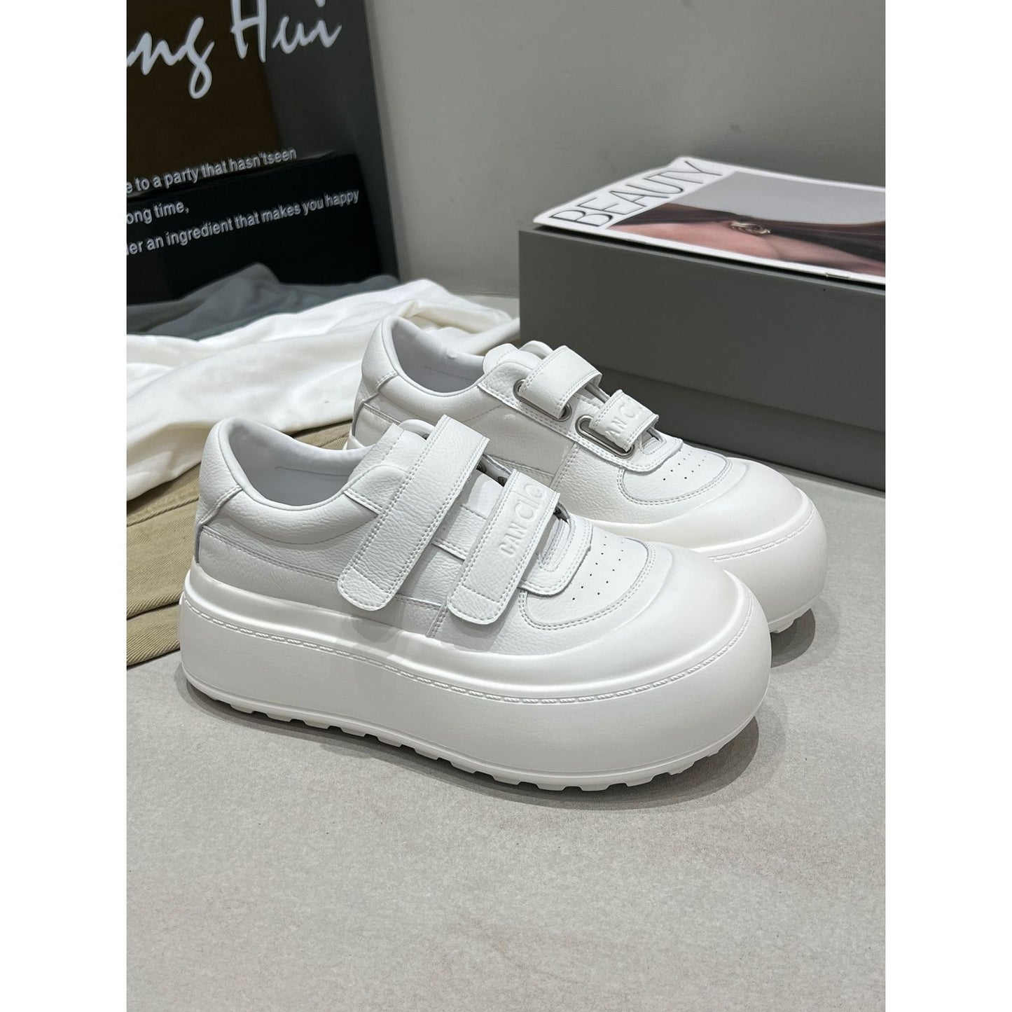 Women's Spring Velcro Thick Sole Increased Comfort Sports Casual Shoes