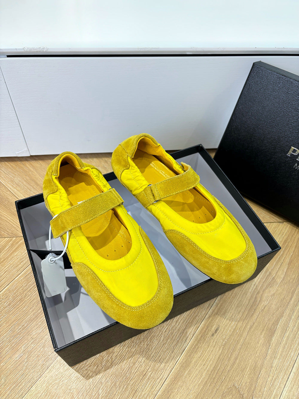 Women's Channel Version Triangle Mark Velcro Mary Jane Lightweight Soft Sole Slippers