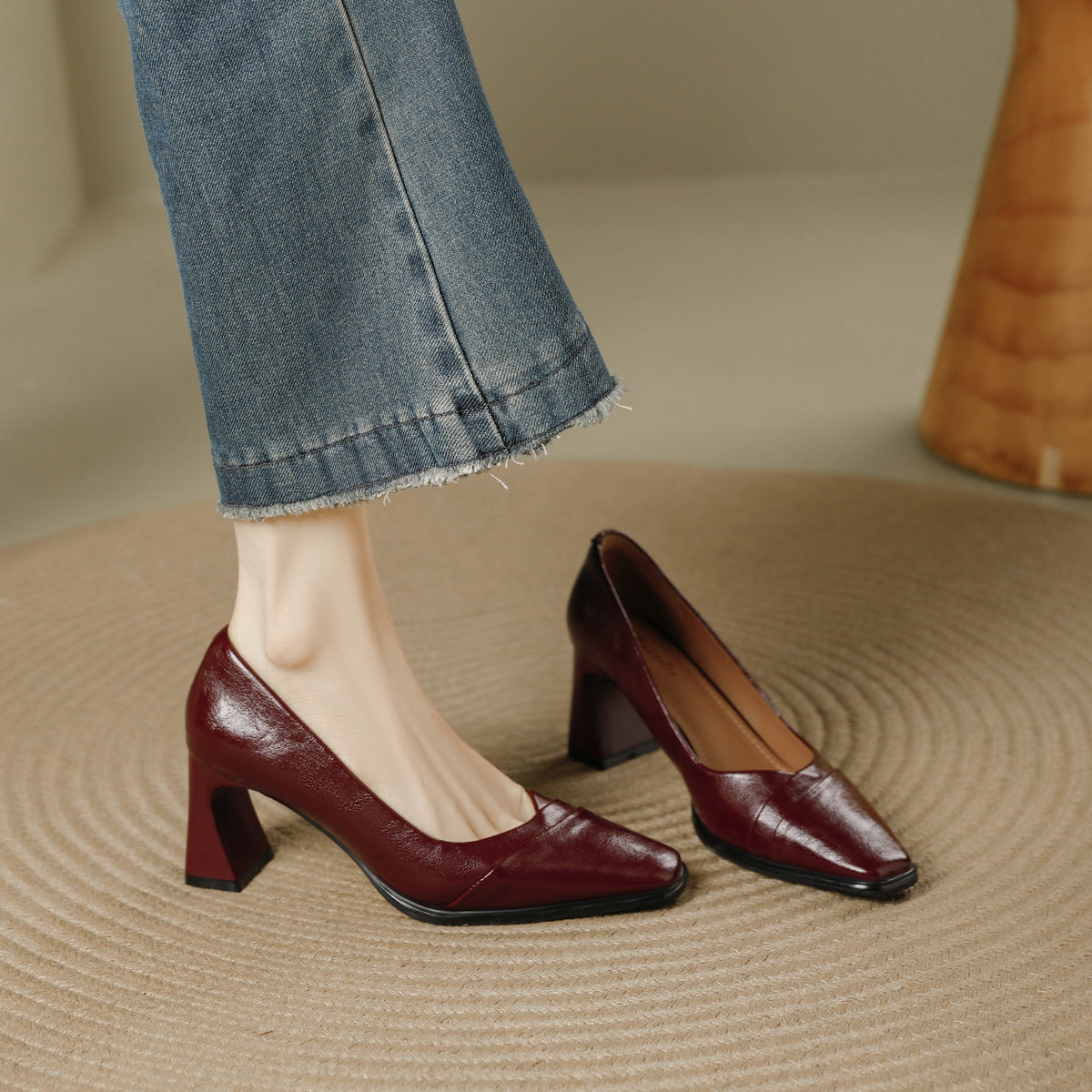 Women's Vintage Low-cut Square Toe Professional Commute Not Tired Feet Chunky Women's Fashion Shoes