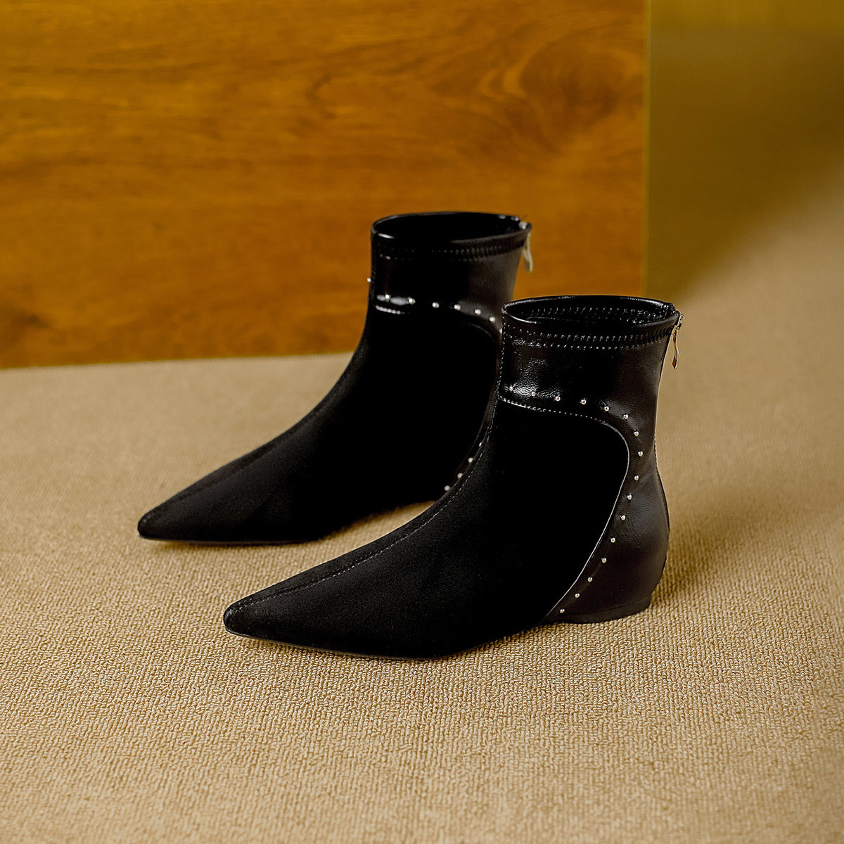 Women's Pointed Toe Suede Inner Height Increasing Stitching Comfortable Back Boots