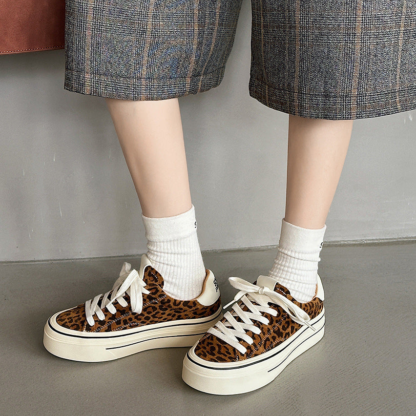 Women's Top Layer Cowhide Board Fashionable Leopard Print Fashion Women's Sports Shoes