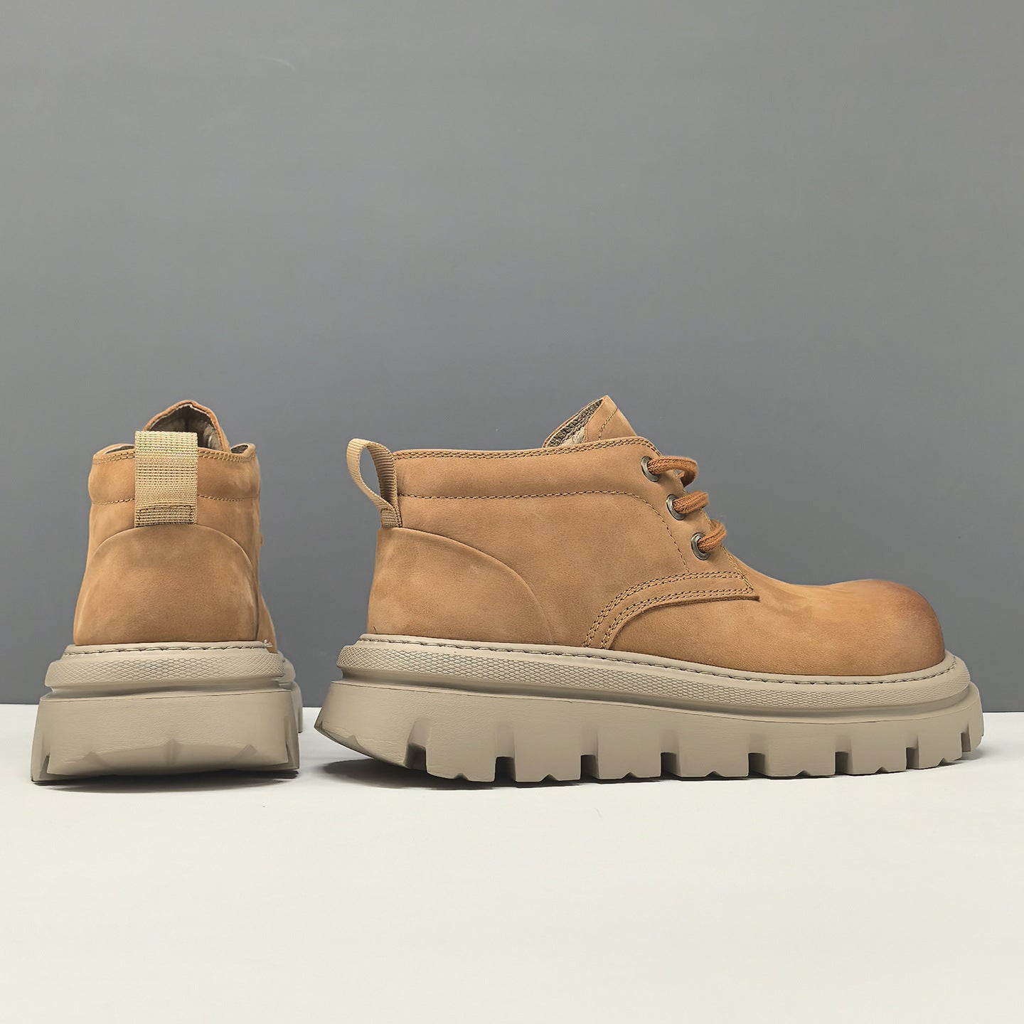 Men's Top Layer Cowhide Outdoor Low-cut Martin Men's Leather Boots