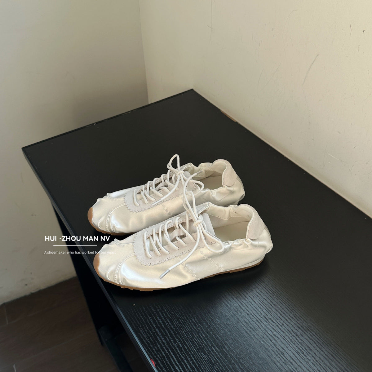 Women's Satin Ballet Training Lace Up Soft Bottom Comfortable Women's Sports Shoes
