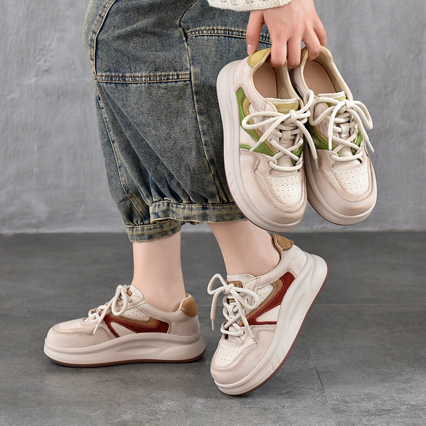 Women's Top Layer Cowhide Round Toe Lace Up Platform Spring Sports Casual Shoes