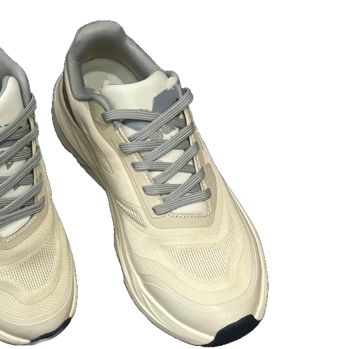 Women's & Men's On Foot Have Strong Light Rebound Men's Sports Shoes